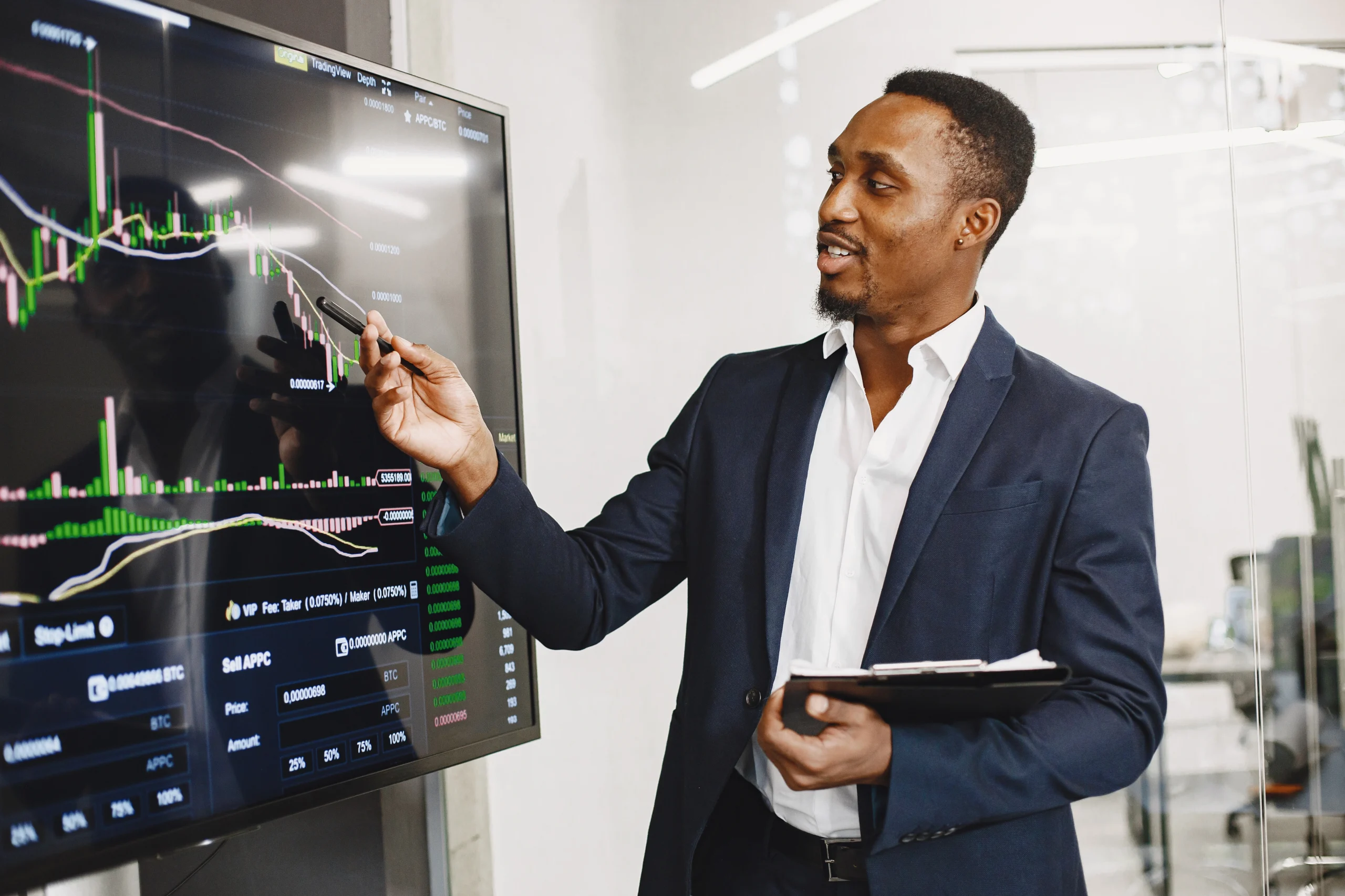 Financial <br> Advisory
